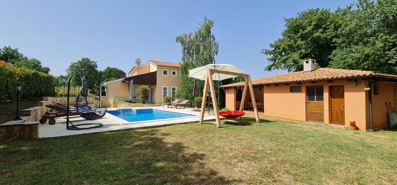 Sunny Garden Villa With Pool Loborika Extérieur photo