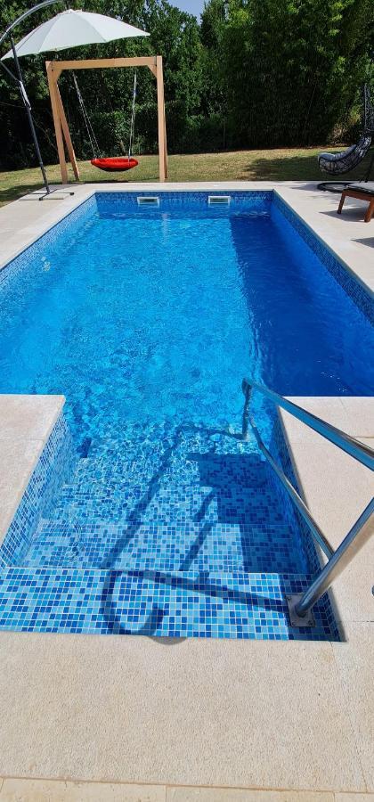 Sunny Garden Villa With Pool Loborika Extérieur photo