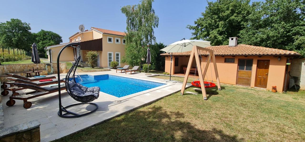 Sunny Garden Villa With Pool Loborika Extérieur photo